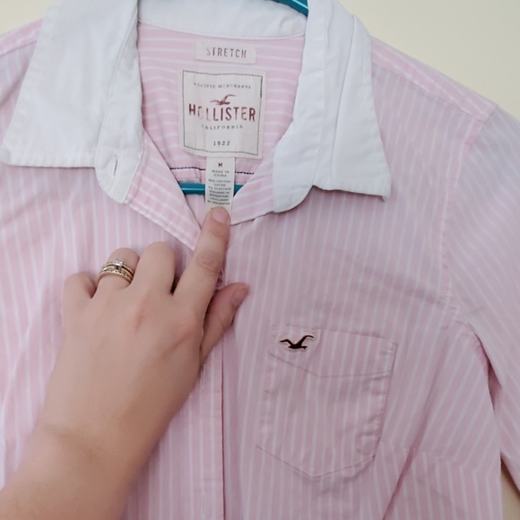 Button down - Picture 2 of 2